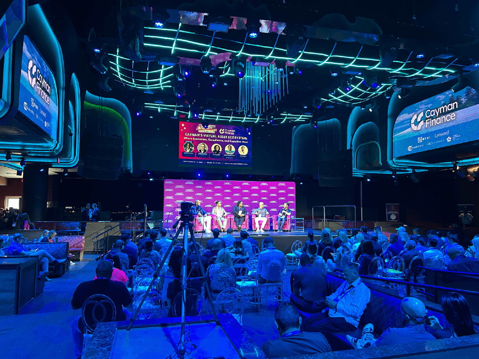 Blockchain Buzz at DAER event production by Miami Sound Rental